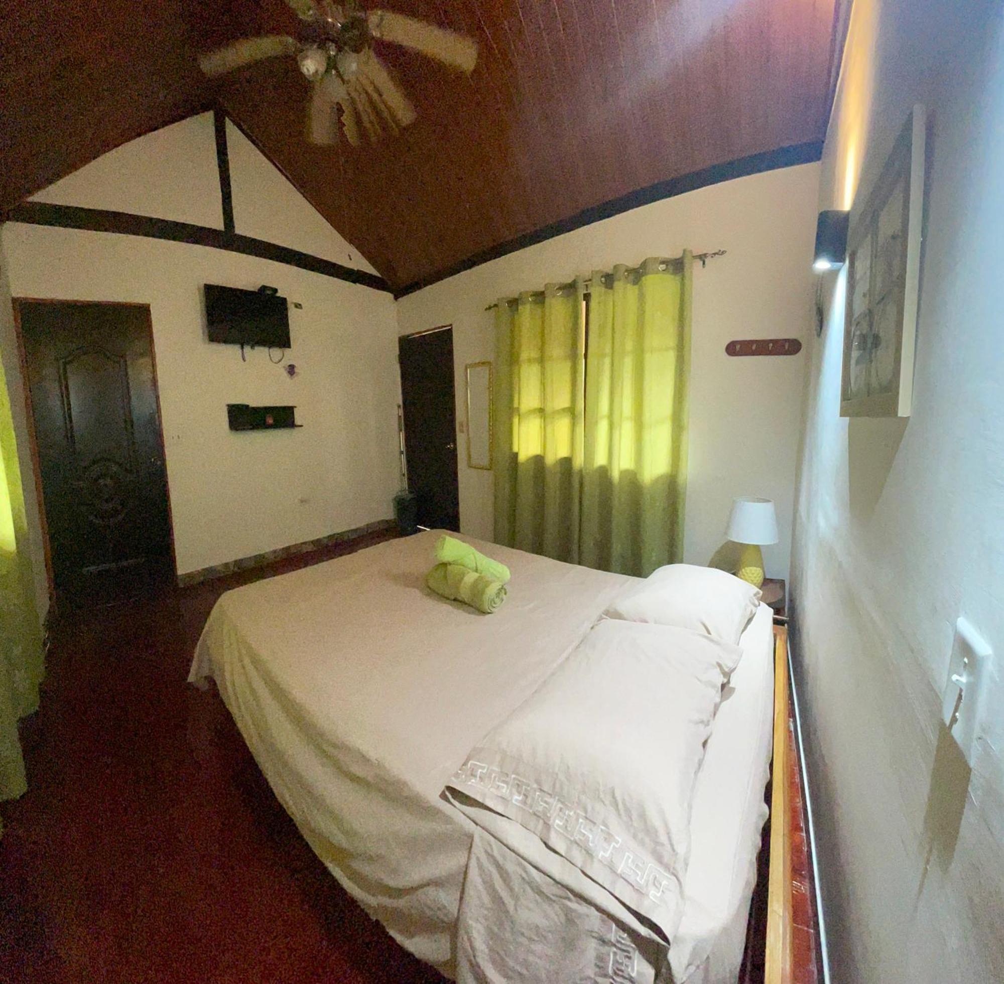 Hostal La India El Valle de Anton Екстериор снимка