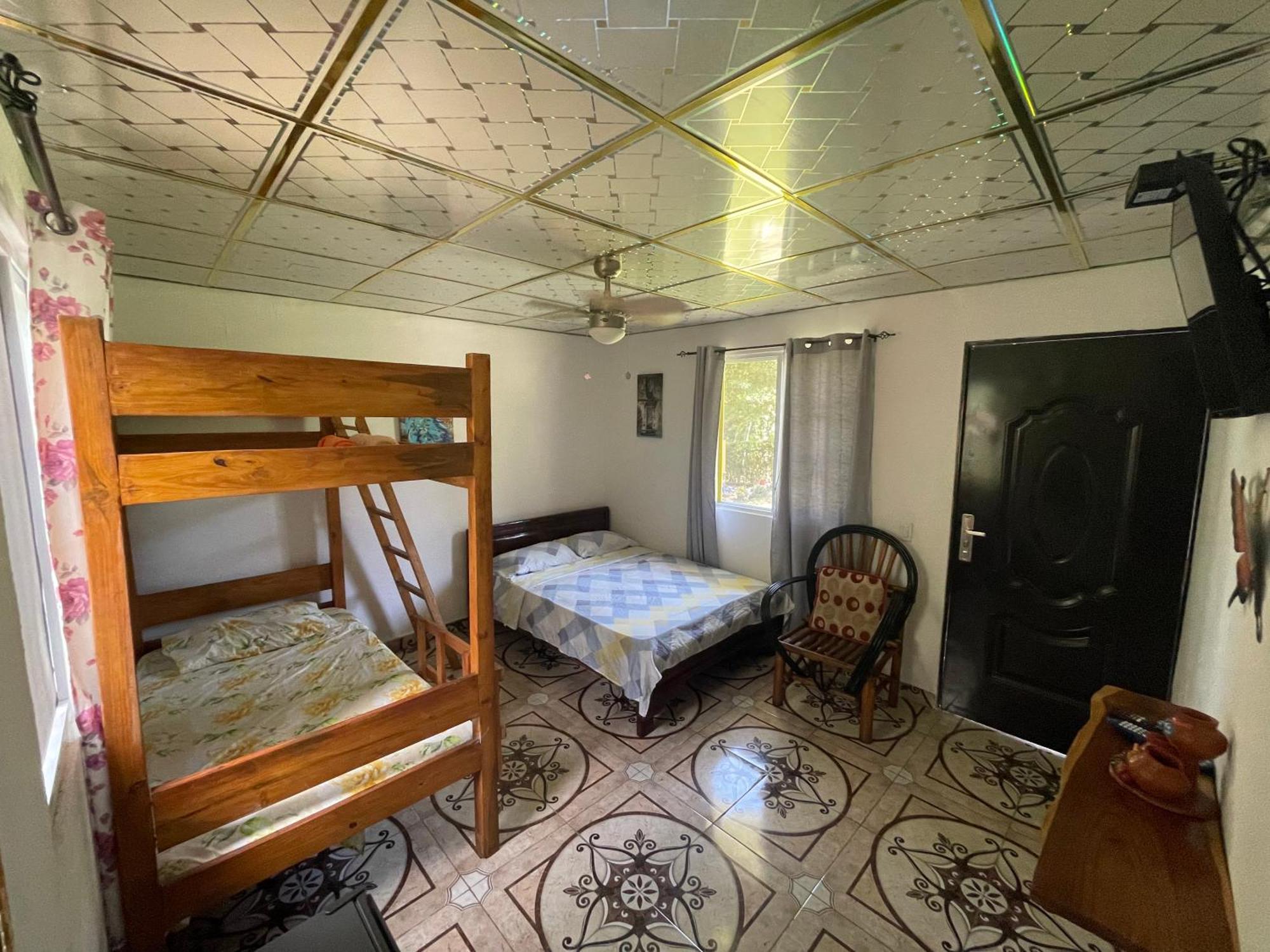 Hostal La India El Valle de Anton Екстериор снимка