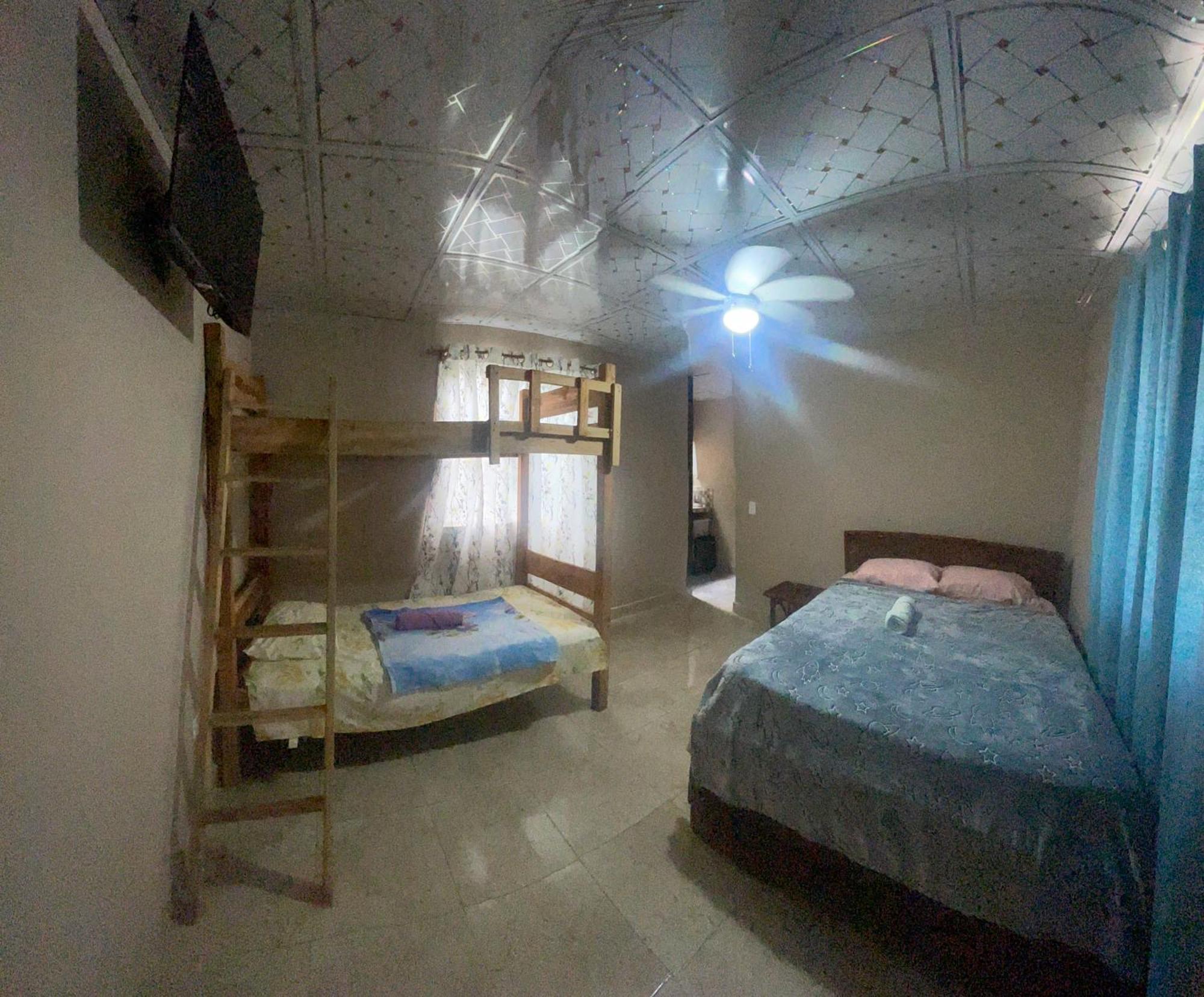 Hostal La India El Valle de Anton Екстериор снимка